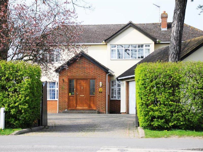 Dunmow Guest House Great Dunmow Exterior foto