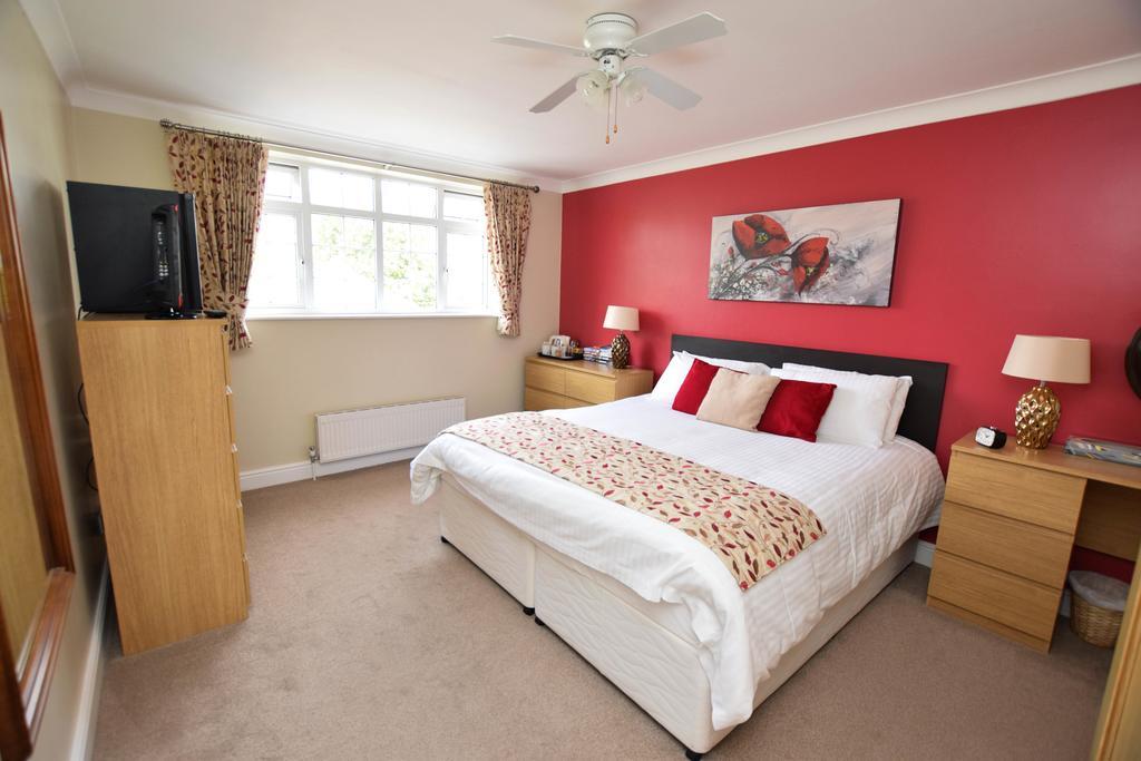Dunmow Guest House Great Dunmow Exterior foto